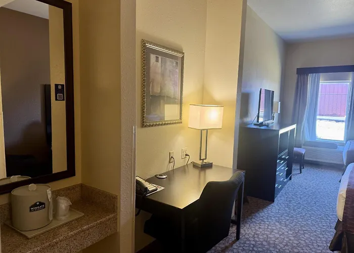 Wingate By Wyndham Hotel Joliet