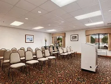 Wingate By Wyndham Hotel Joliet